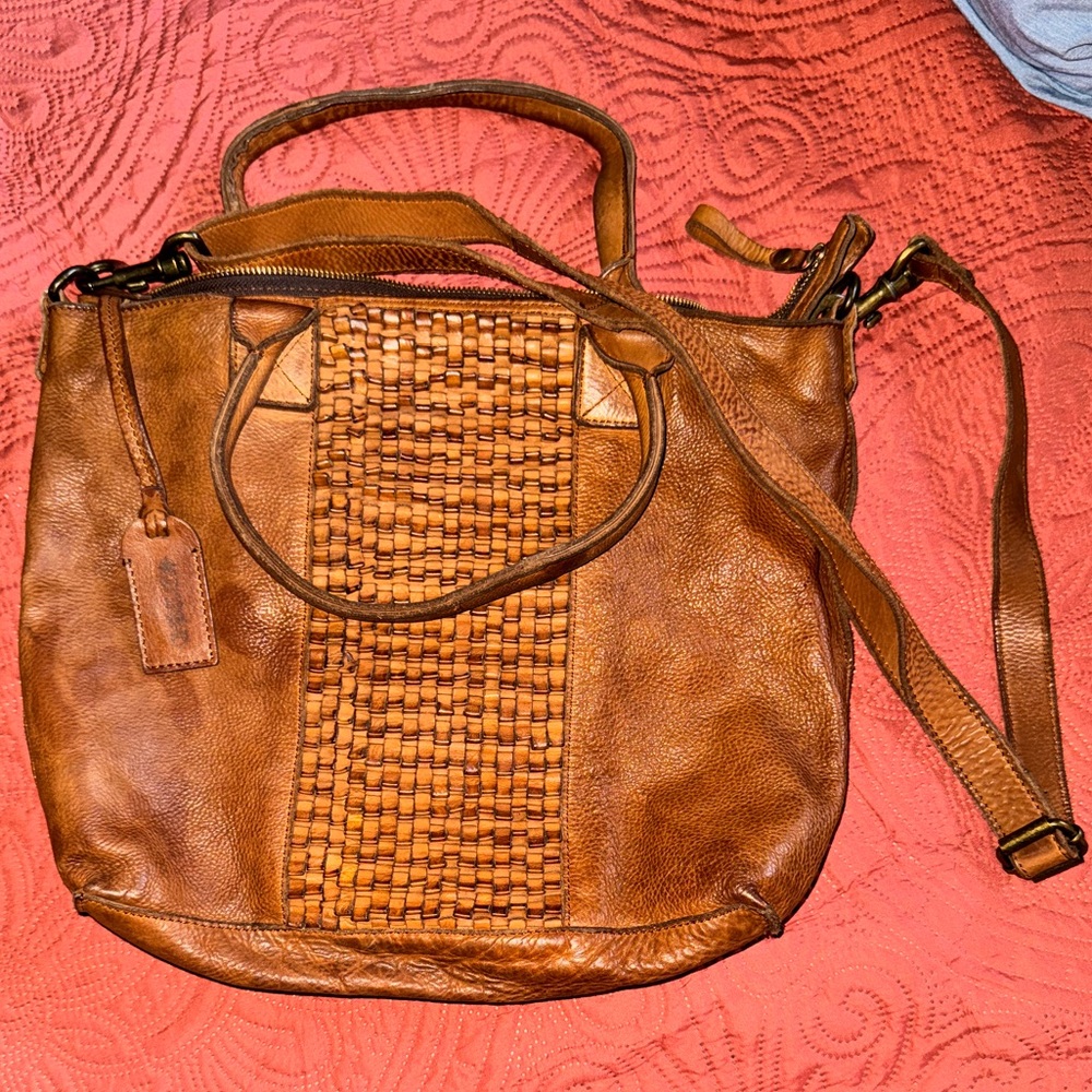 Chic Brown Woven Leather Shoulder Bag